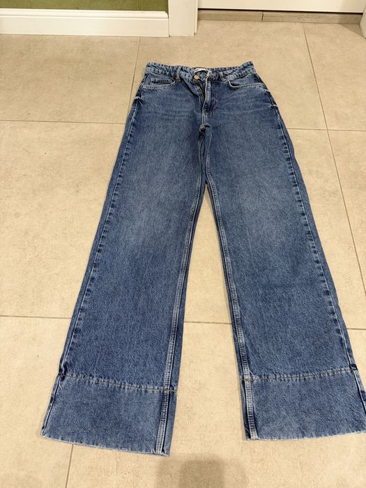 Сини дънки Zara.
