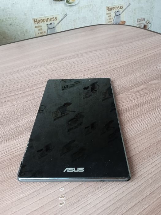 Продам планшет на запчасти Asus