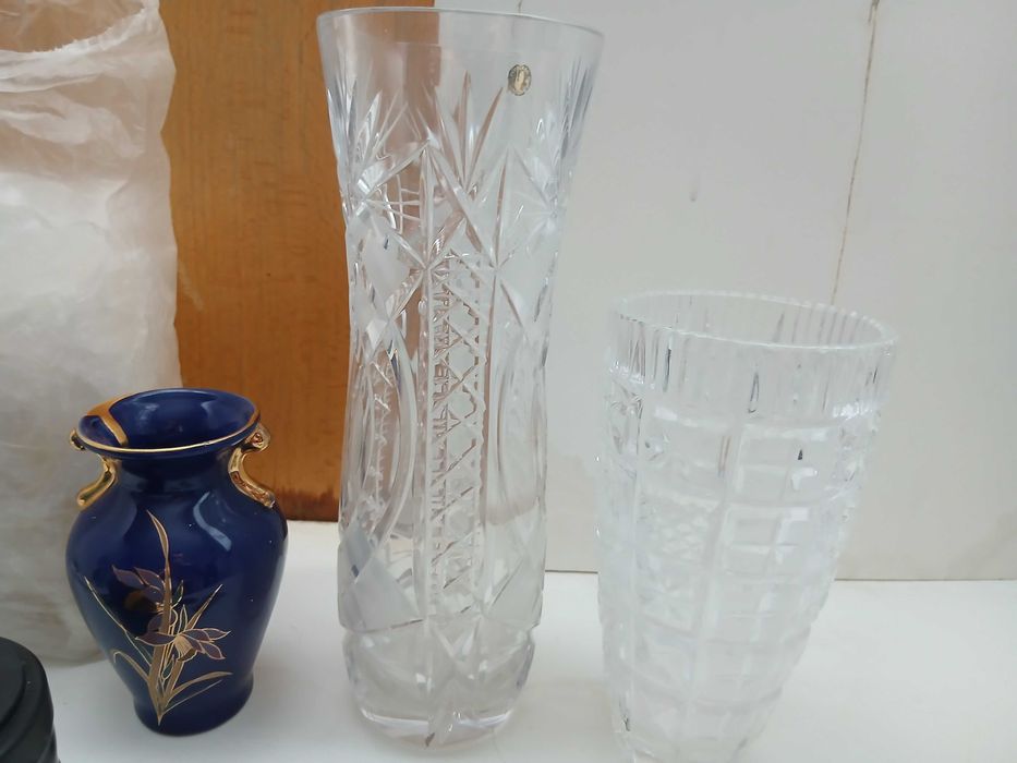 Вазы хрустальные продам