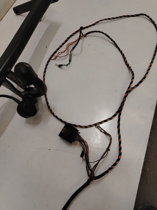 Cârlig remorcare tractare Golf 6 A3 Golf 5 Jetta A3 8P Cross Cu Instalație Modul Priza Westafalia