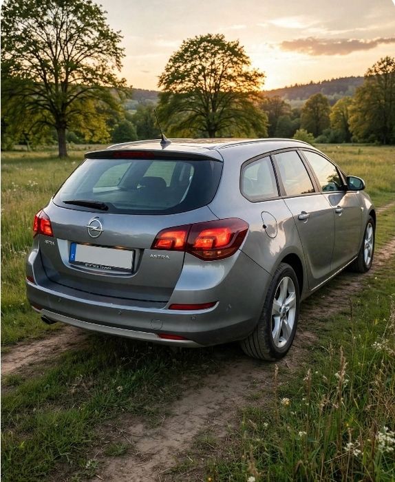 Opel Astra J 1,7 cm C.P.125