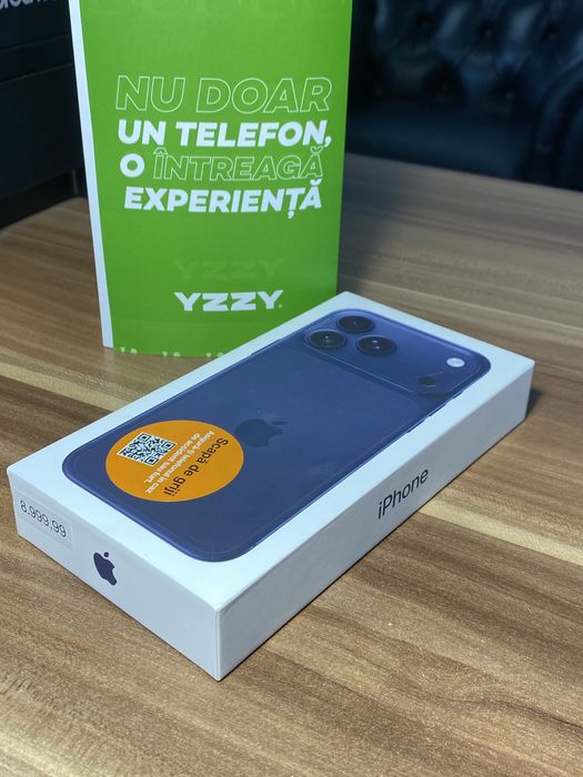 iPhone 17 Pro Max • 512 GB • Deep Blue
