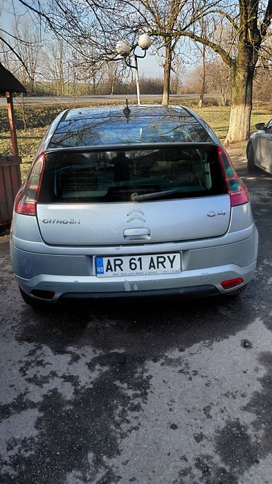 Vând citroen c 4