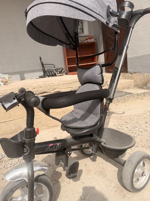 трехколесный велосипед