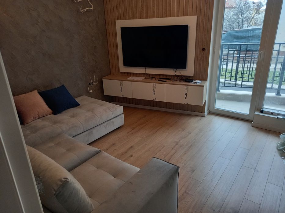 Телевизор SAMSUNG QE-55Q70A