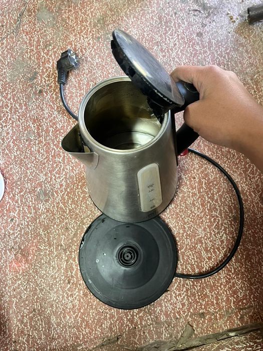 Продам чайники электрические