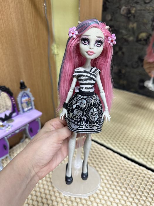 Продам куклу монстр  хай!