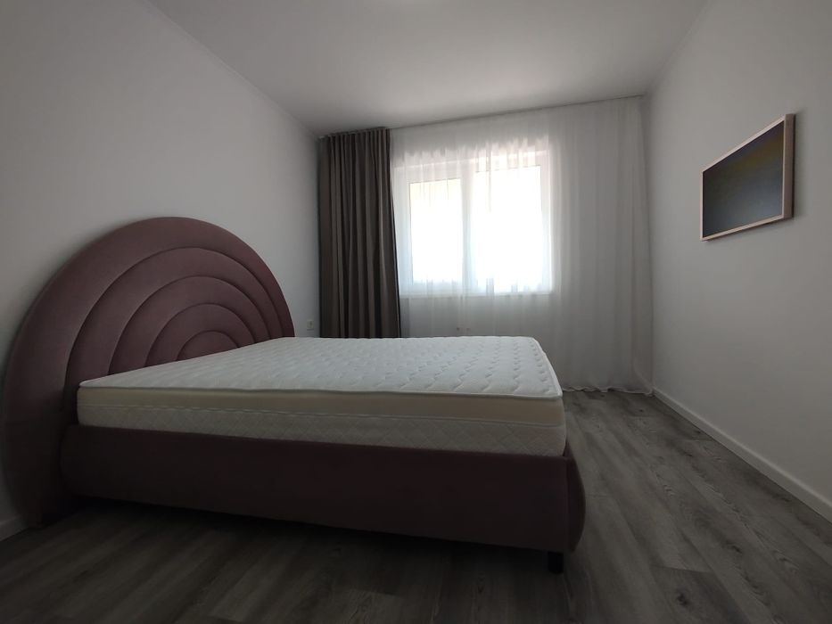 Casa tip duplex.