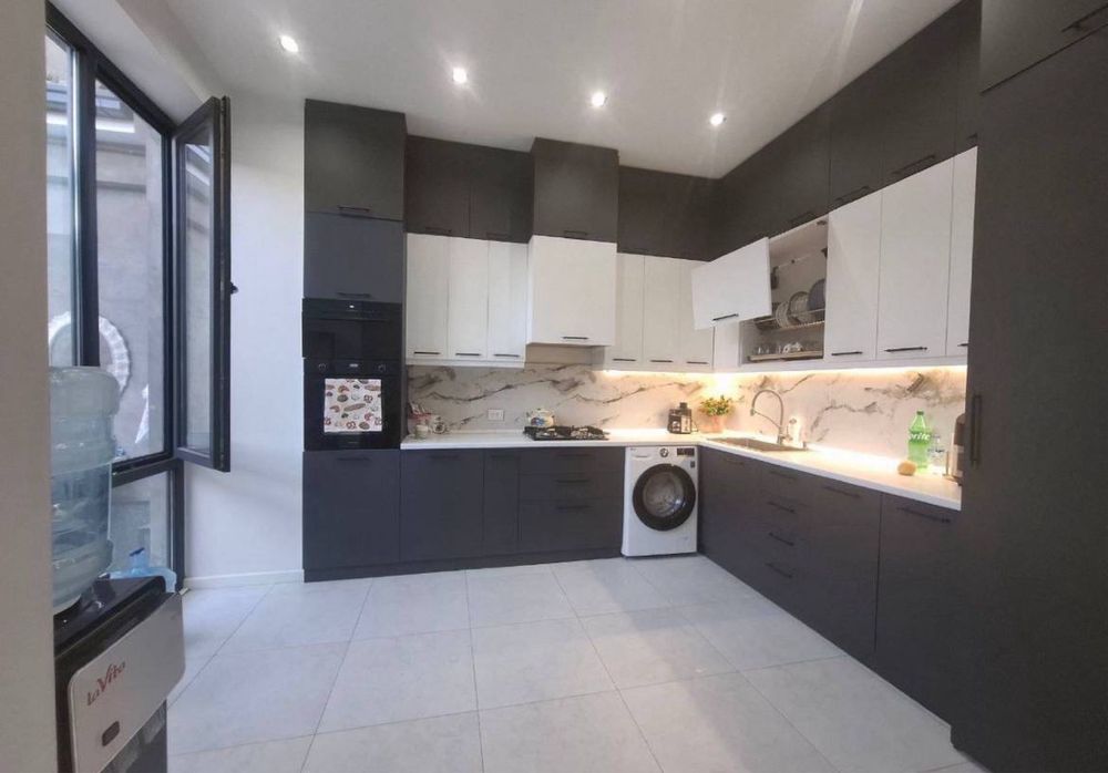 Zenit Katej Srochna sotamza