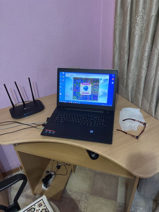 Шуба мутон с капюшоном  новая.