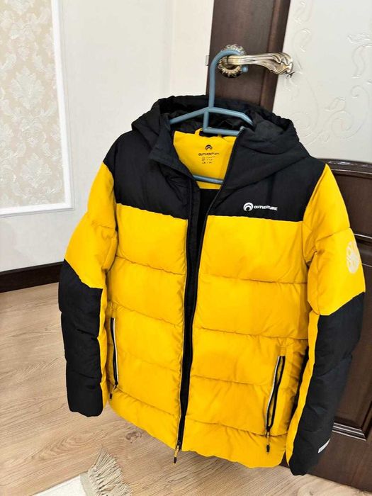 Продам куртку на подростка 14-16 лет