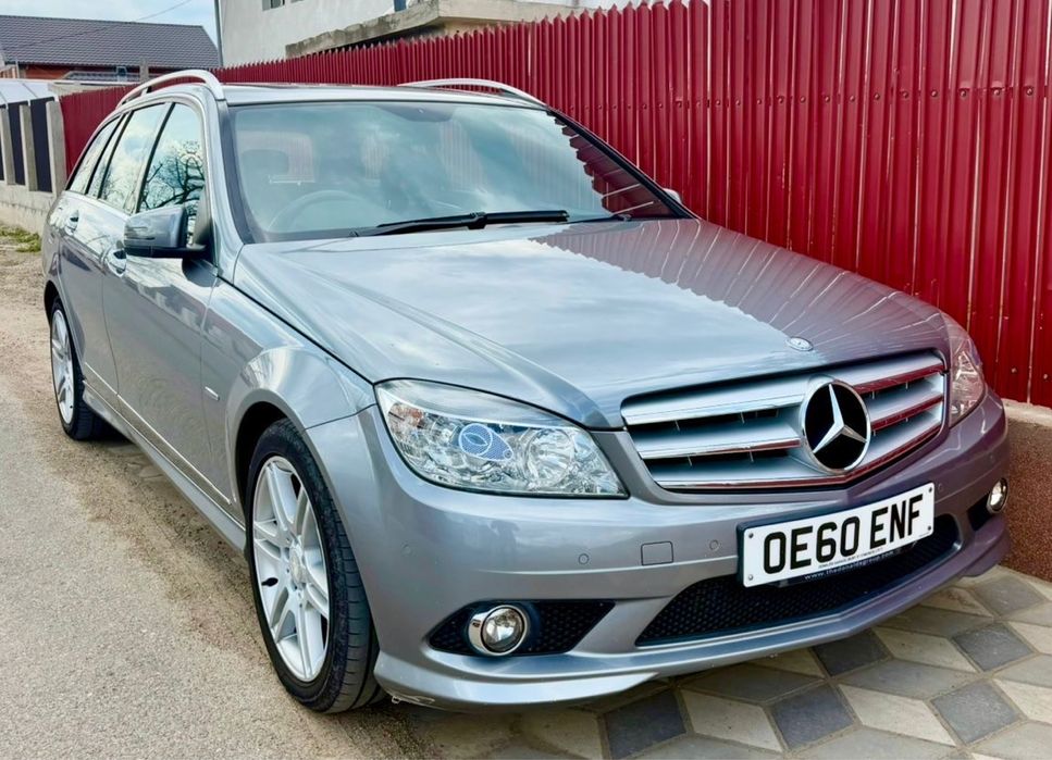 Mercedes C class Fara Motor an 2011 Automat model AMG masina arata ca noua punte spate noua!!