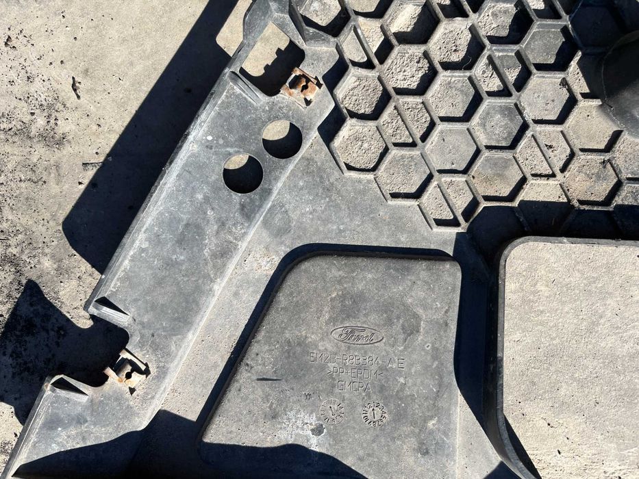 Добавка Ford Galaxy/S-max 15-