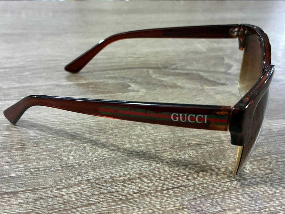 Слънчеви очила GUCCI