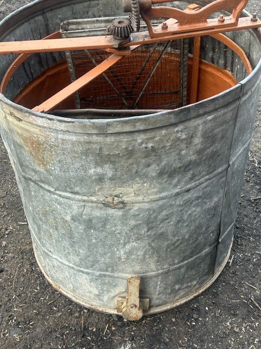 Продам медогонку