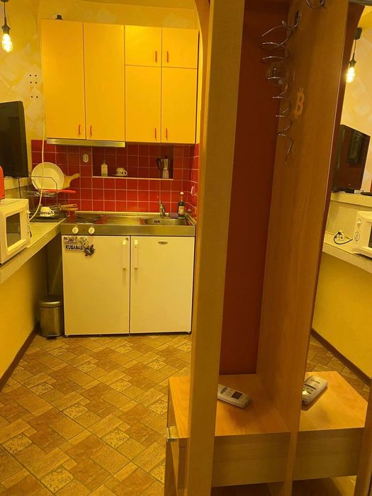 Дава се под наем Едностаен апартамент в Пловдив, Христо Смирненски - 36 кв.м за 418.71 € - Снимка #3