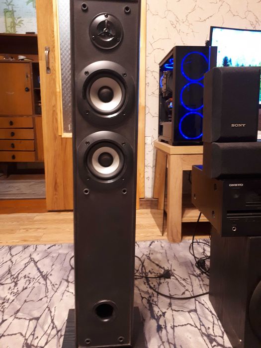 Комплект домашнего кинотеатра