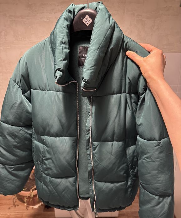 Продам зимнюю универсальную куртку! Pull&bear