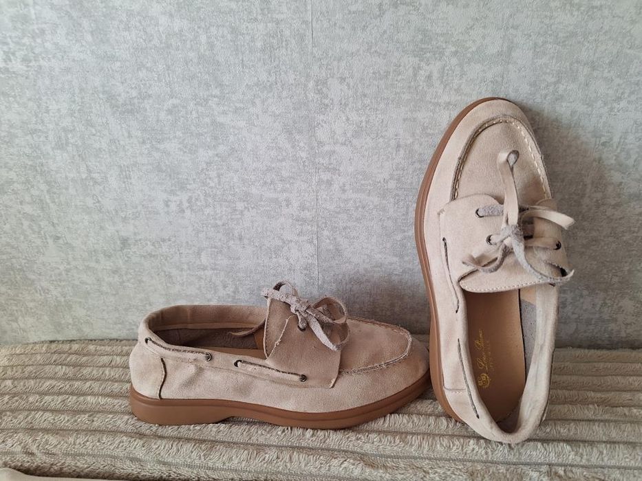 Красивая обувь 38 размер