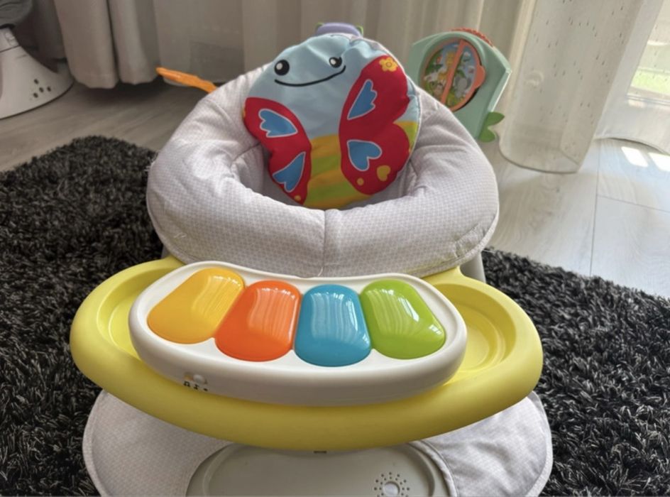 Scaun de masa si de joaca pentru copii, model fluture