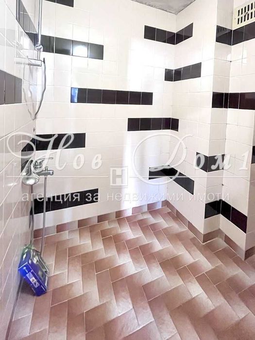 Продава се Четиристаен апартамент в Варна, Нептун - 110 кв.м за 2082 €/кв.м - Снимка #10