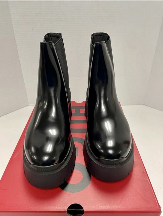 Ботu Hugo Boss - Нови, с кутия!