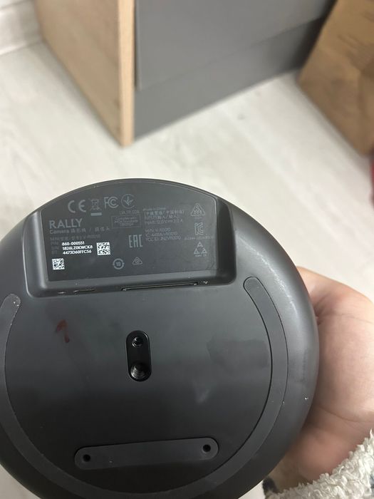 Vând camera Web Logitech Rally Ultra HD 4K model V-R0010