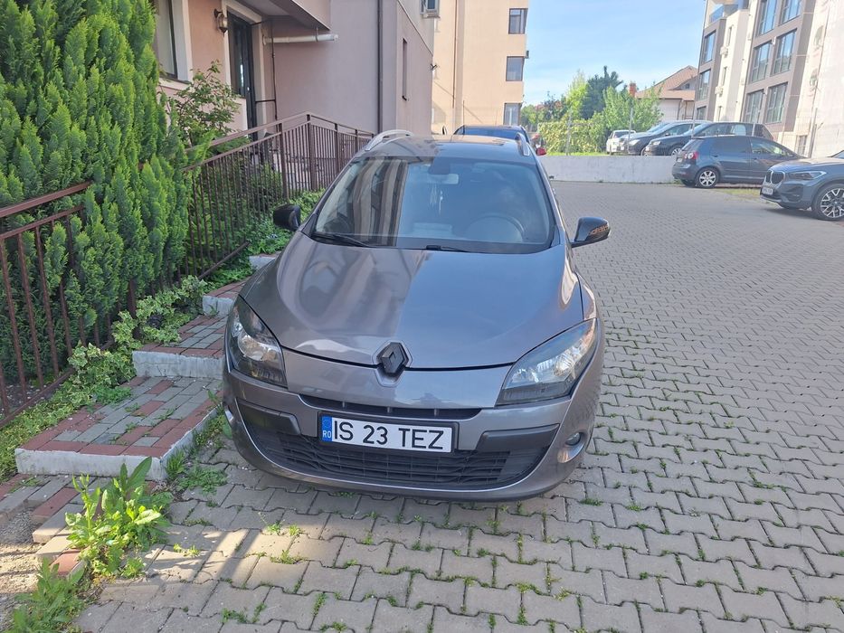 RENAULT Megane 2011 — imagine 3