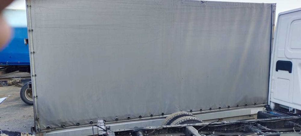 Будка с прицепом от мерседеса