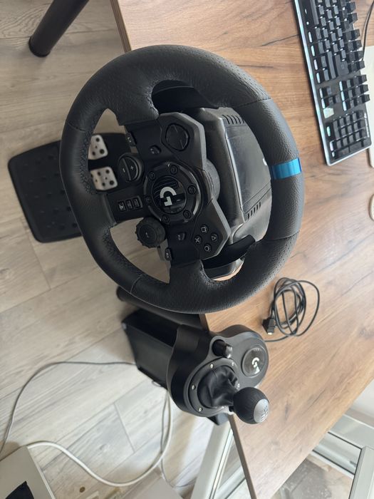 Logitech g923 SE + shifter