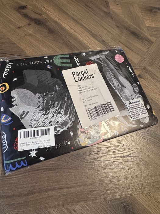 Кейс за лаптоп MacBook 16 incha