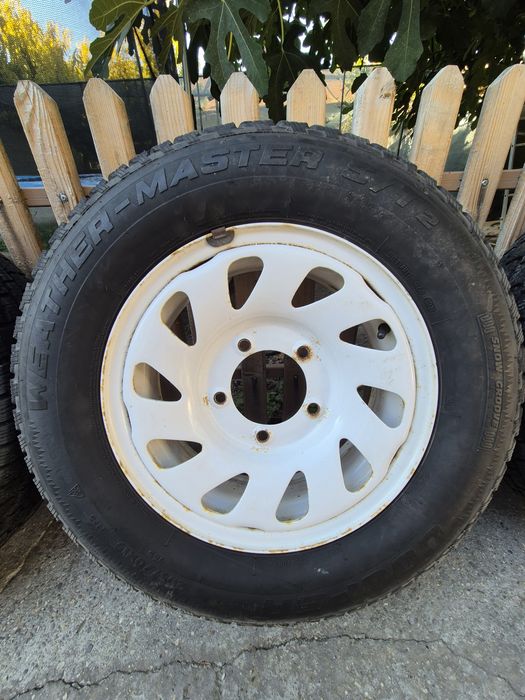 Jante cu cauciucuri iarna Suzuki vitara jlx 205/70 R15