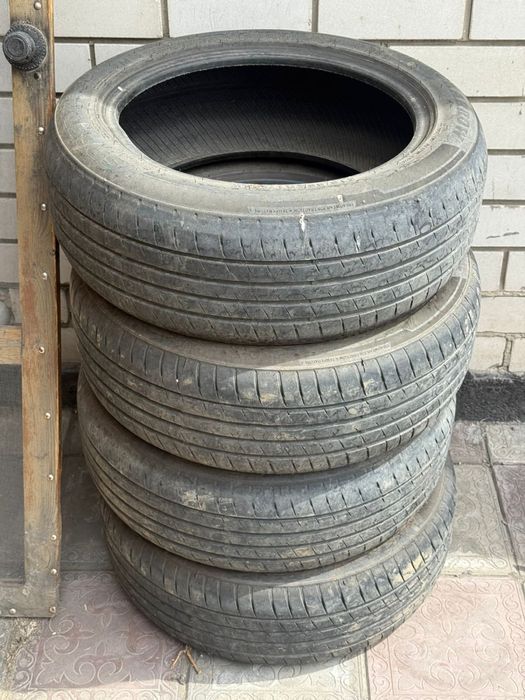 Шины на 17 продам