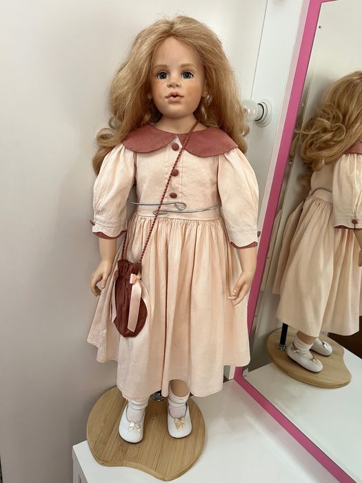 Продам коллекционные  куклы