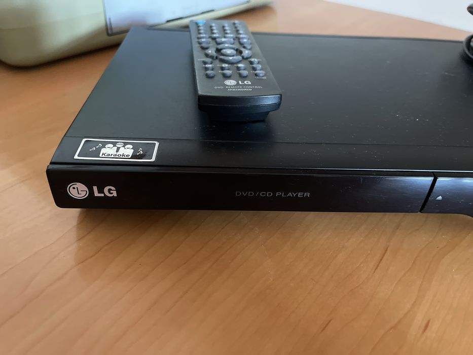 Продам dvd плеер