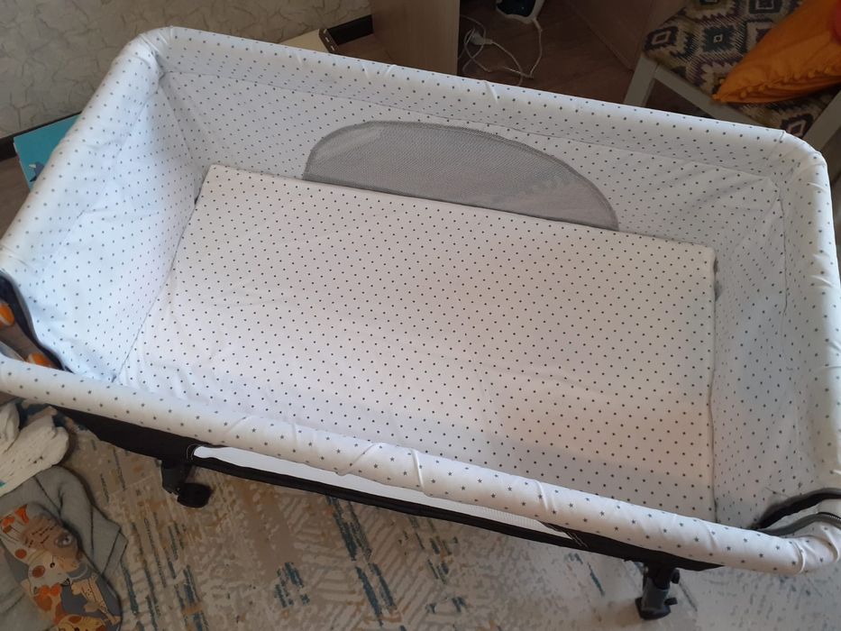 Продам детскую кроватку