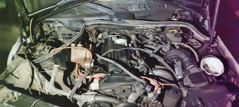 Авто разбор мерс