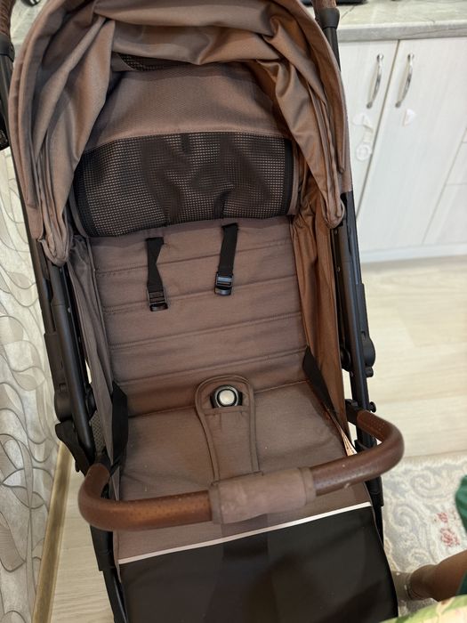 Продам коляску tomix kelly