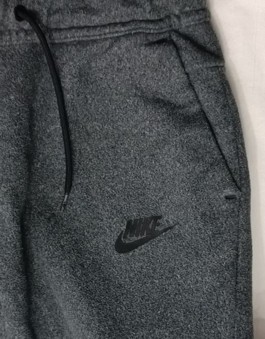 Nike Tech Fleece Sweatpants оригинално долнище ръст 147-158см Найк