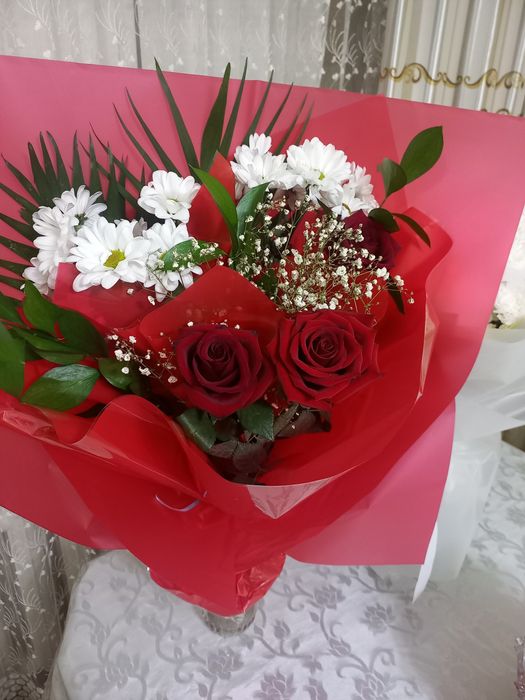 Продам цветы сегодняшние