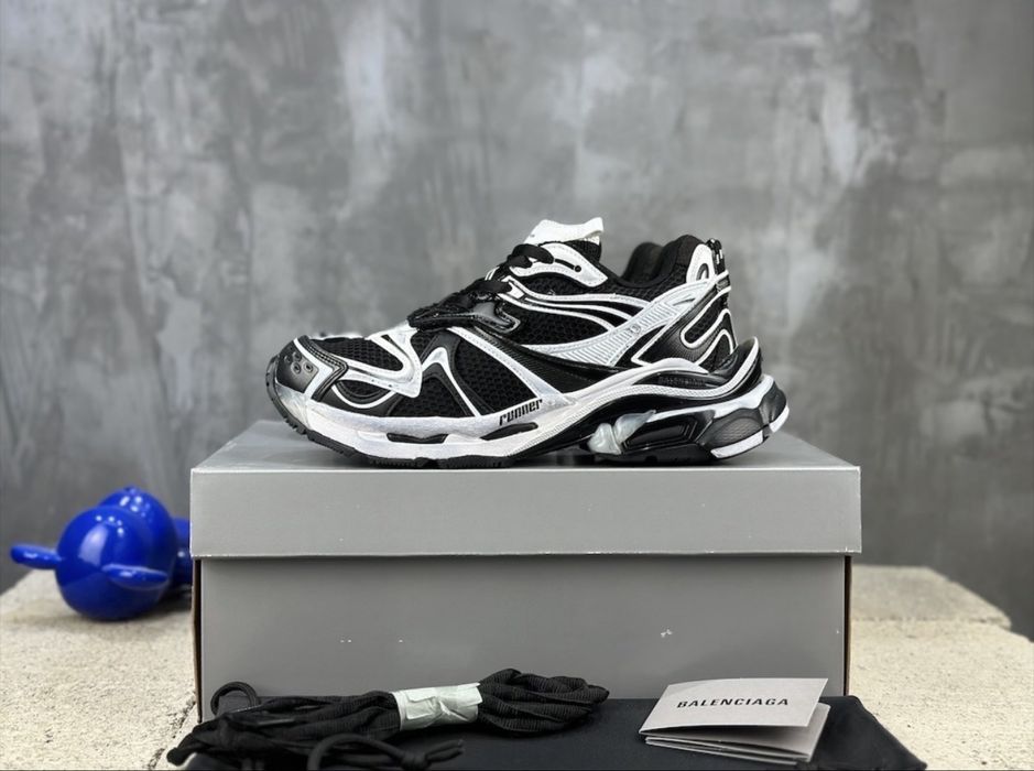 Balenciaga runner premium full box
