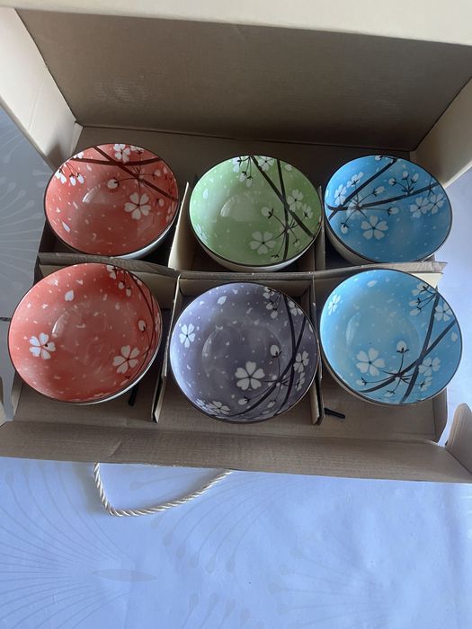 Продам посуду новая