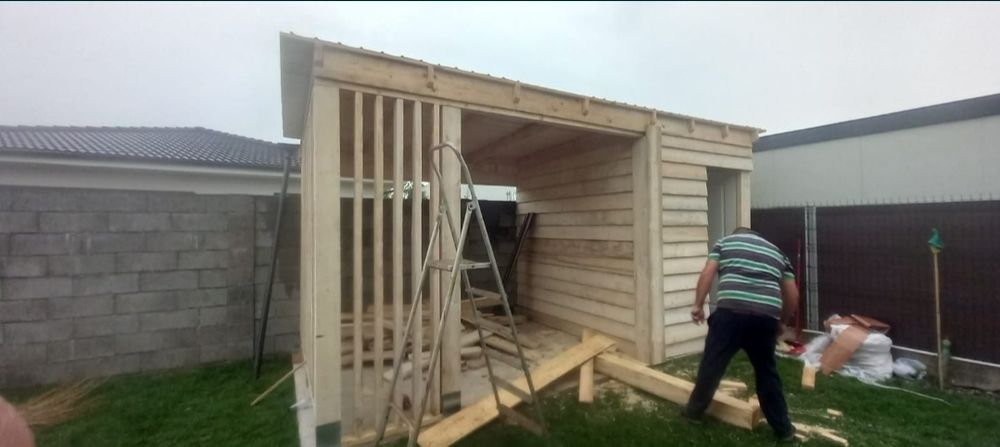 Vând foișoare casute terase