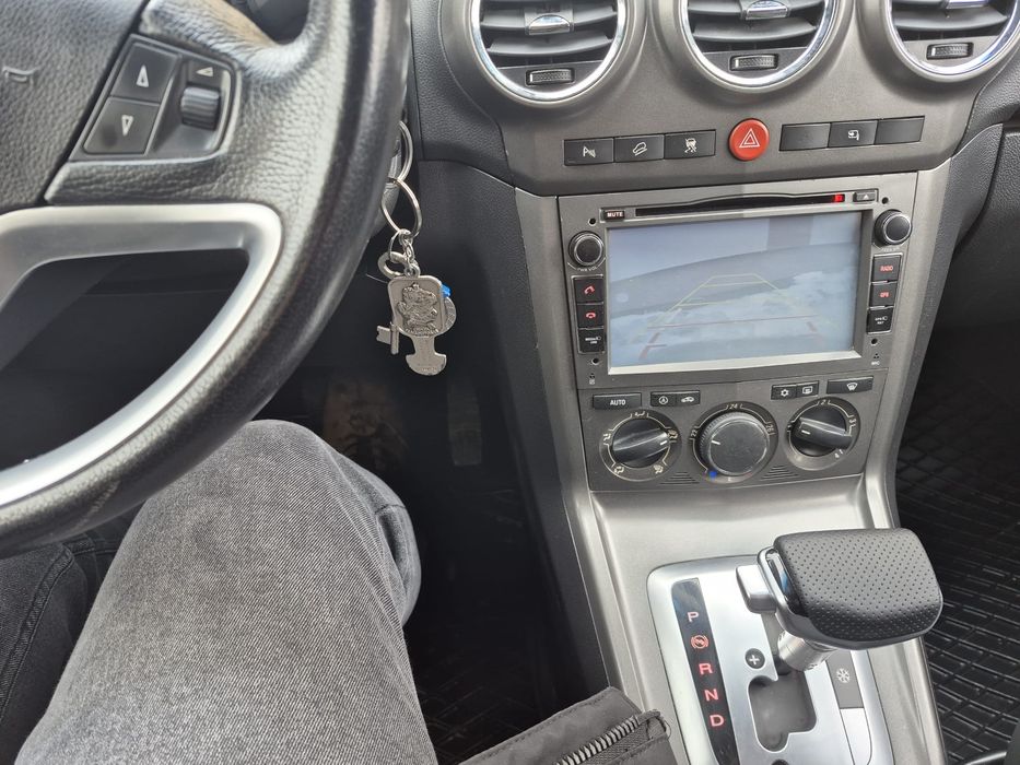 Vând Opel Antara Cosmo, tracțiune integrală 4x4, motor 2.0 CDTI