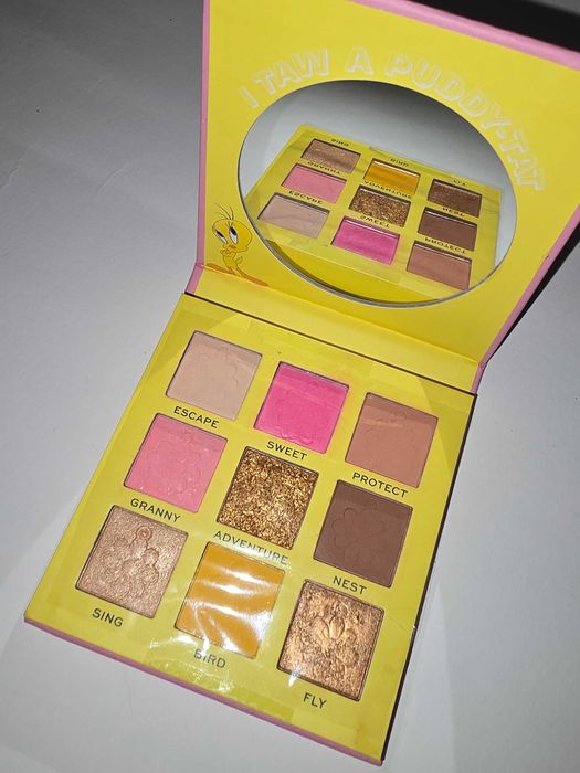 Fard machiaj ediție limitată Looney Tunes: Tweety