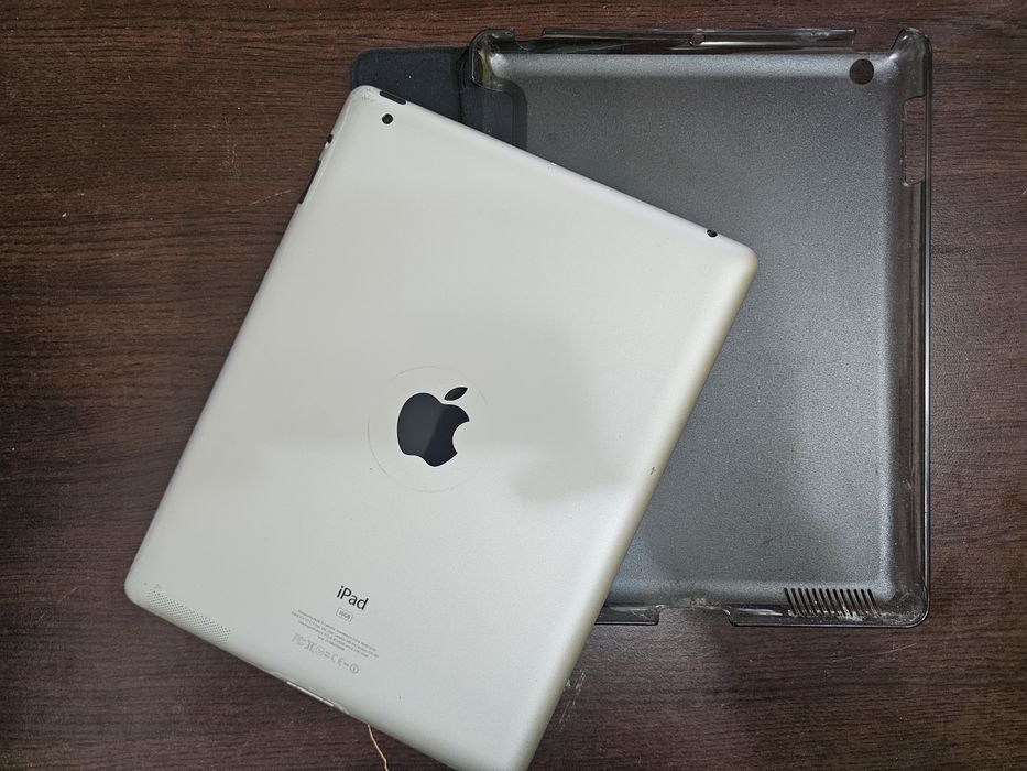 iPad 2 16GB Wi-Fi (Model MC769NF A)