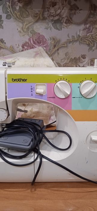 Продам швейную машину б/у