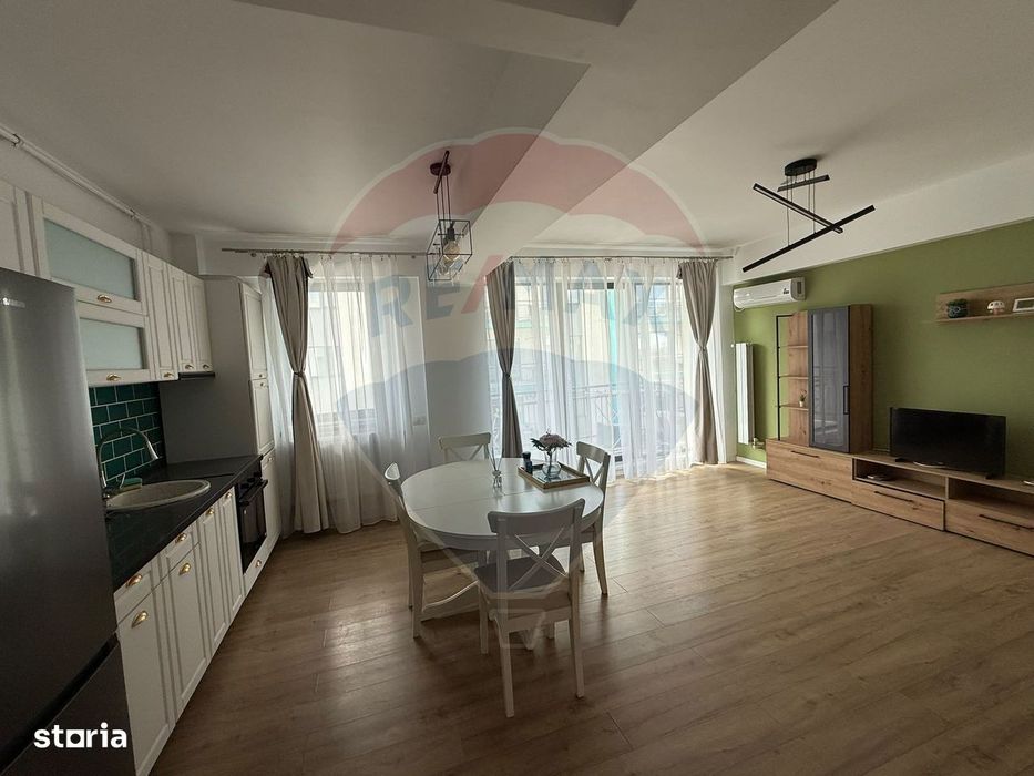 Apartament cu 3 camere de închiriat în Mamaia Nord