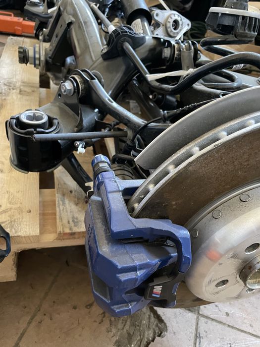 Punte spate BMW seria 3 G20 G21 planetara,etrier,grup,disc,fuzeta,brat