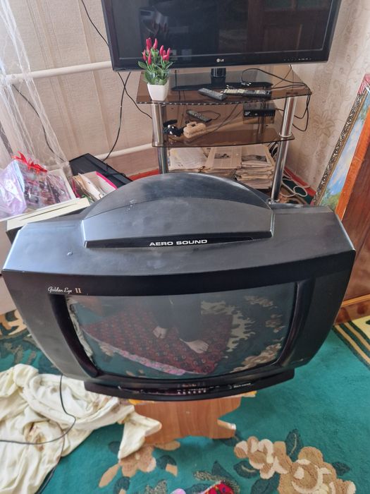 Lg телевизор сатылады!